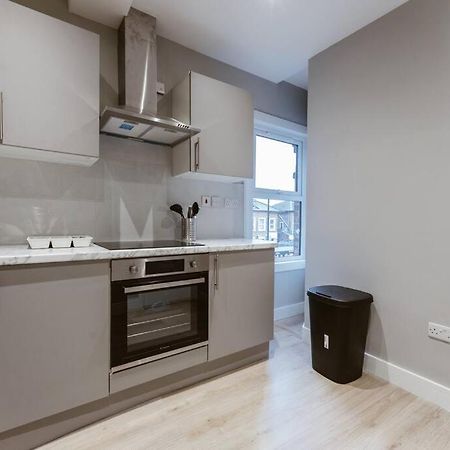 Charming Central London Kitchenette - Your Ideal Stay In The Heart Of The City ภายนอก รูปภาพ
